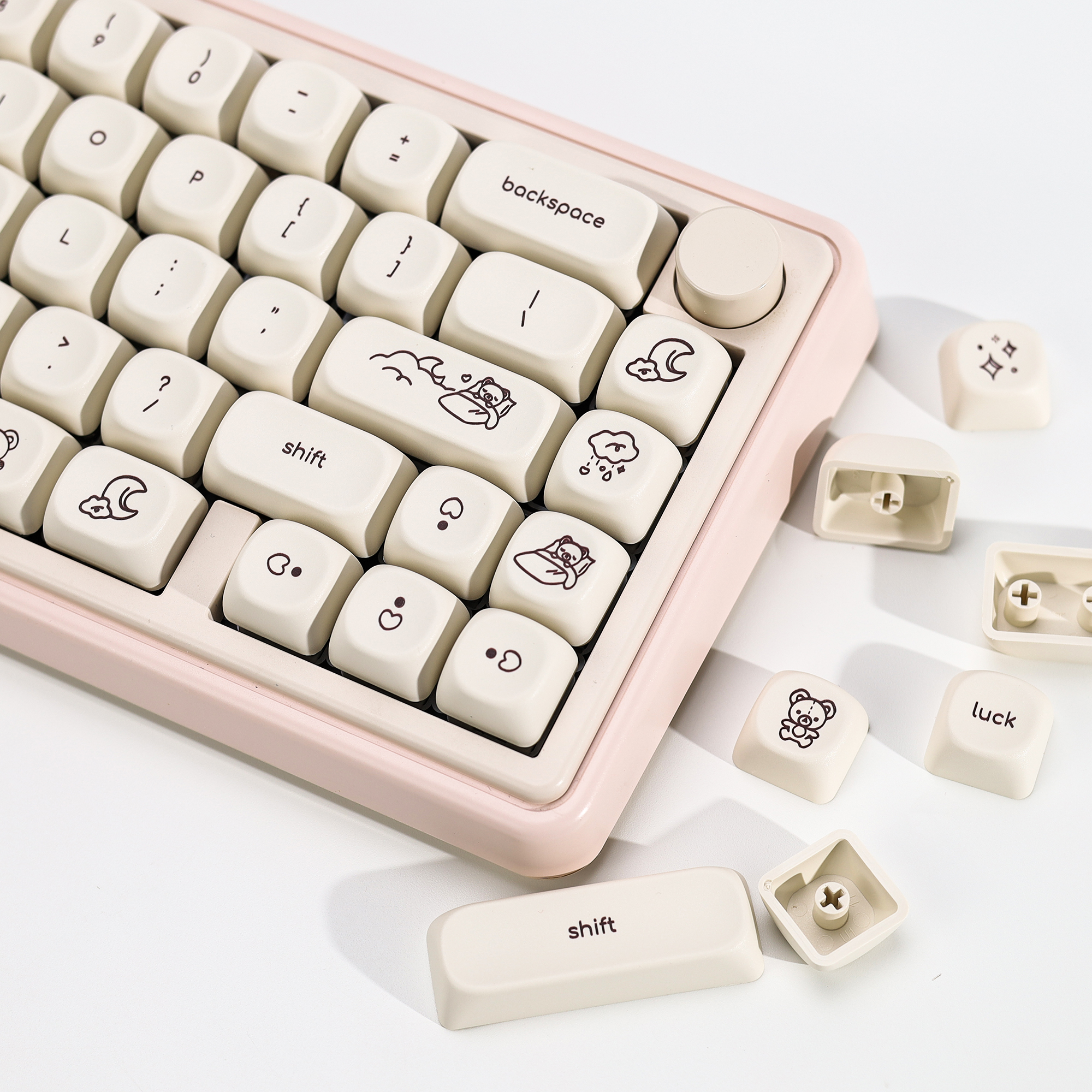 KBDiy Cute Bear Tales Keycaps  – Gaming Accessories Aesthetic Bewertung und Preis