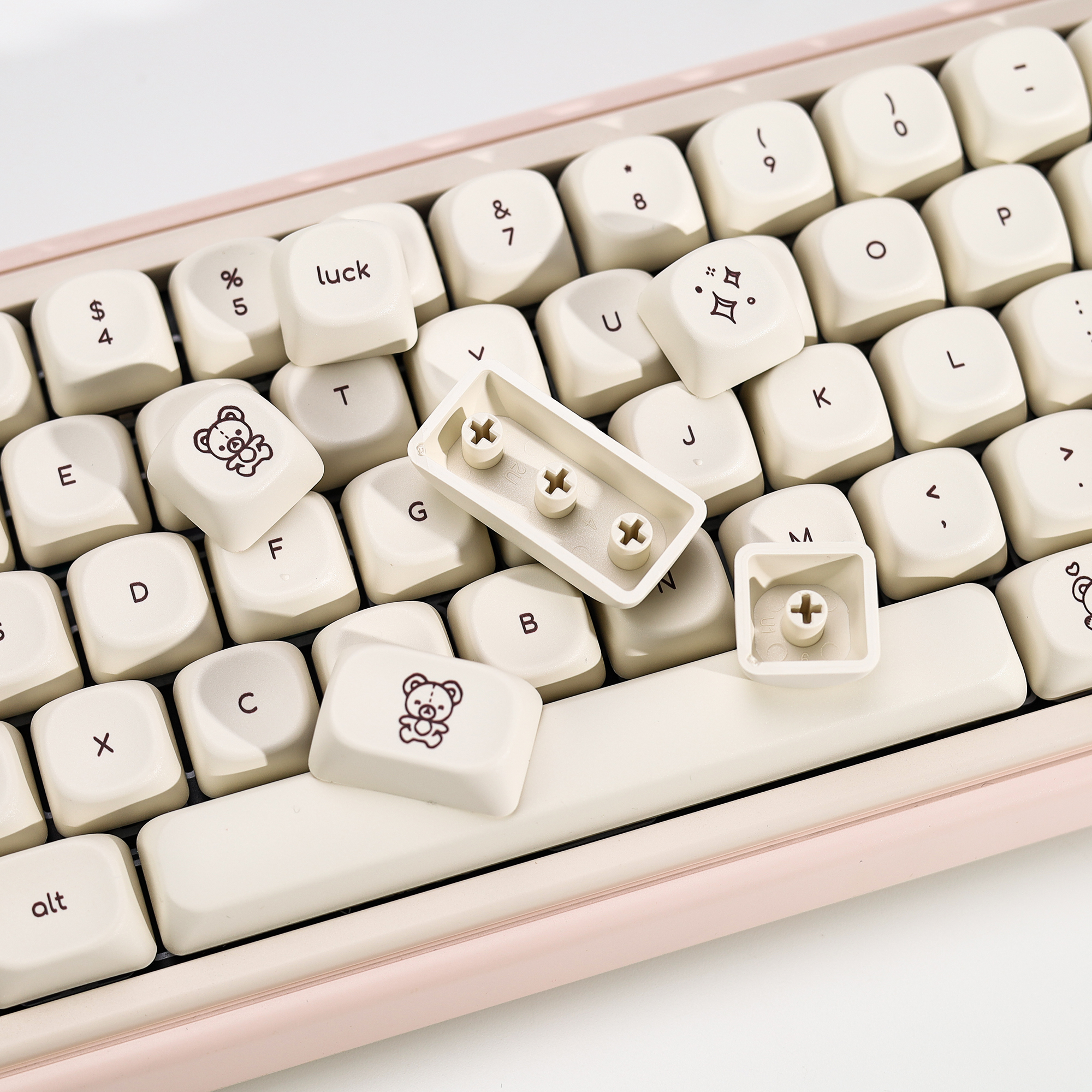 KBDiy Cute Bear Tales Keycaps  – Gaming Accessories Aesthetic Bewertung und Preis